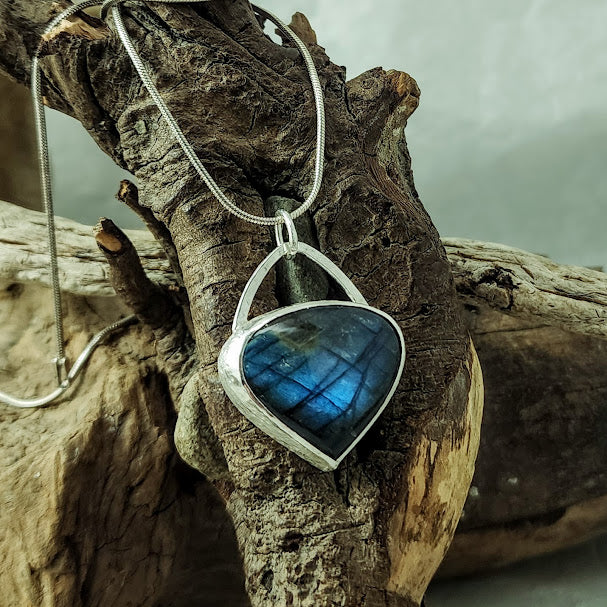 Labradorite Freeform Pendant - OOAK