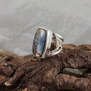 Canadian Labradorite Filigree Ring - Freeform Rectangle