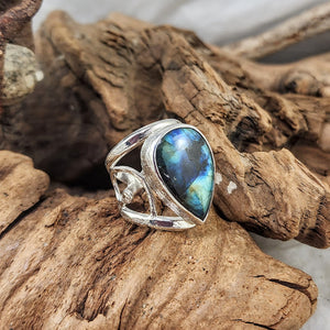 Labradorite Teardrop Filigree Ring - OOAK