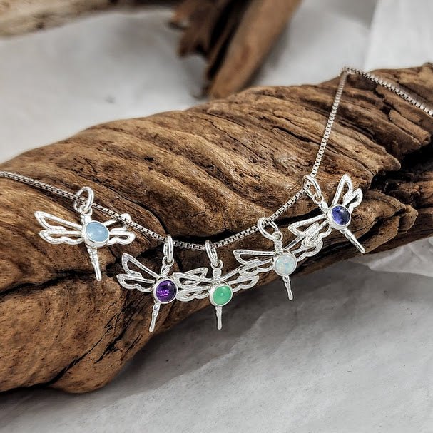 Dragonfly charms - Assorted stones