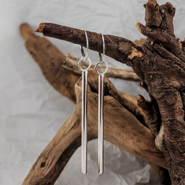 Half Round Silver Stick earrings - Oval Leverback