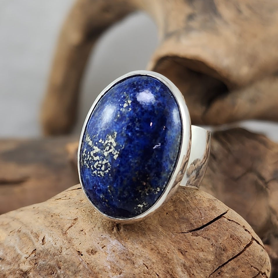 Lapis Oval Ring - Wide Band