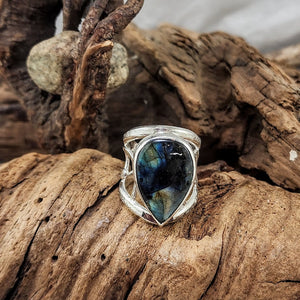 Labradorite Teardrop Filigree Ring - OOAK