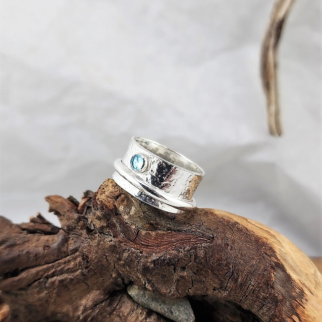 Meditation Ring - 4mm Blue Topaz