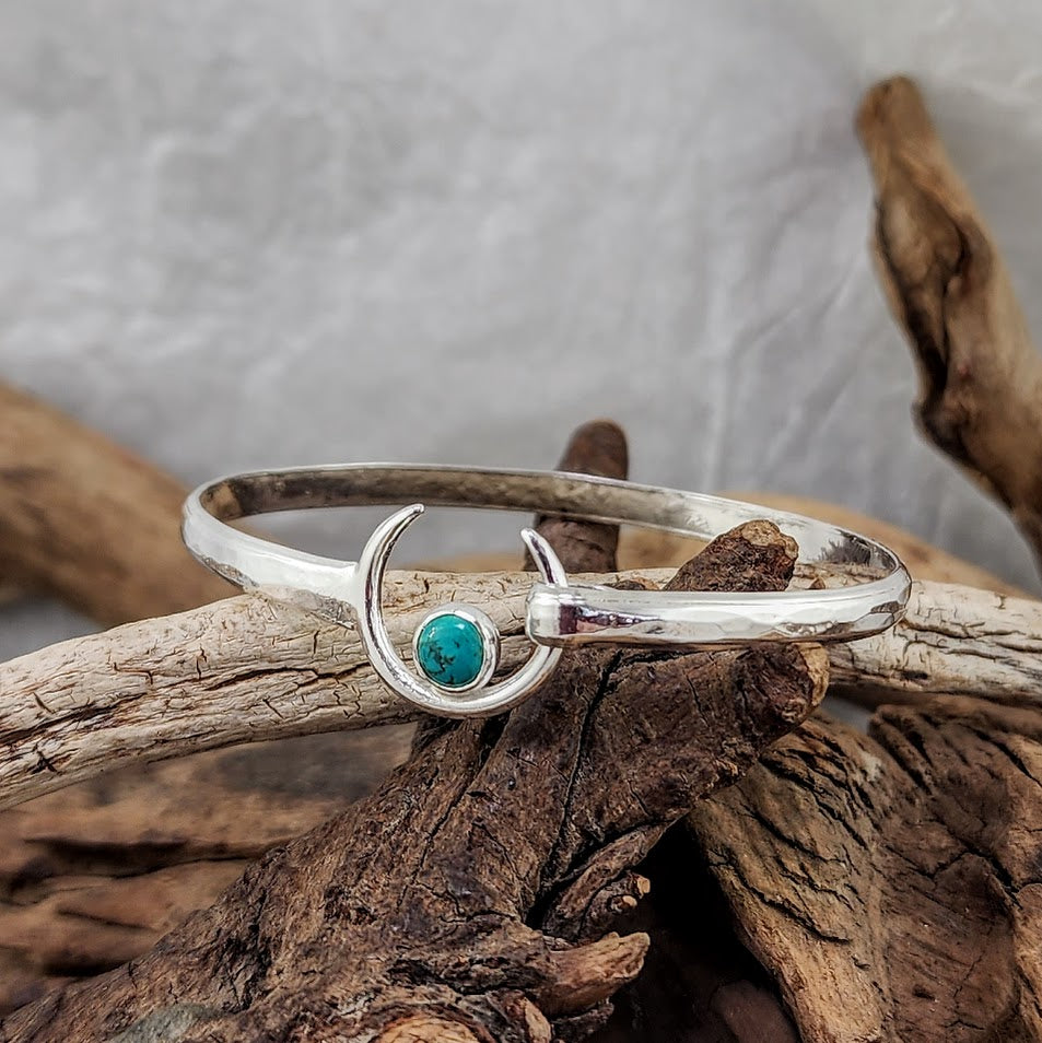 Crescent Moon Clasp Bracelet - Arizona Turquoise