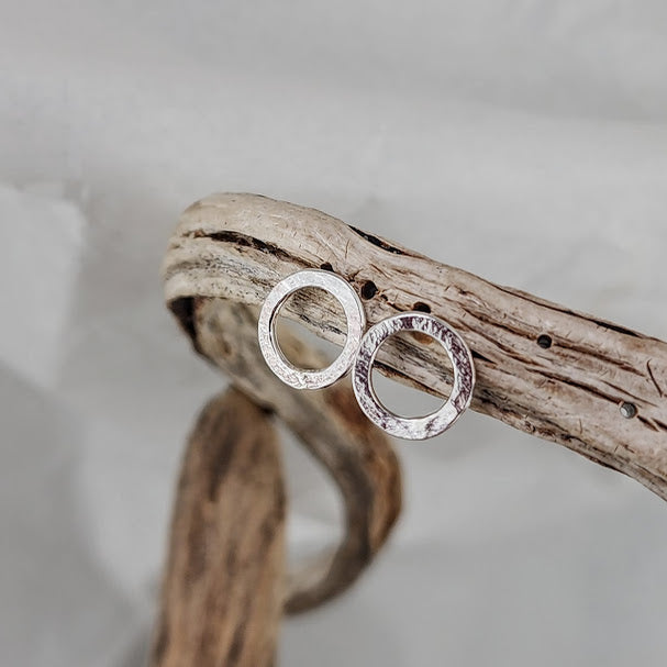 Open Circle Studs - 9mm