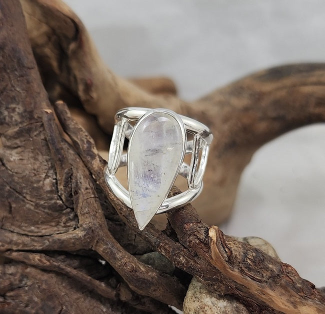 Rainbow Moonstone Filigree Ring - ooak