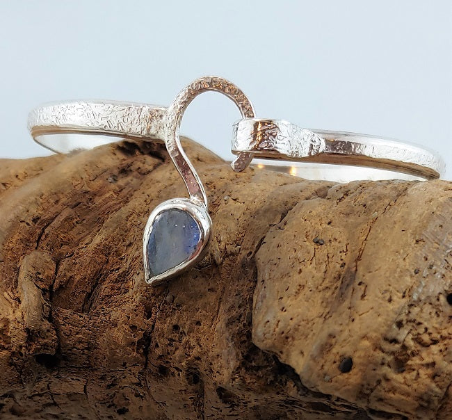 Hammered S-clasp bracelet with Rainbow Moonstone