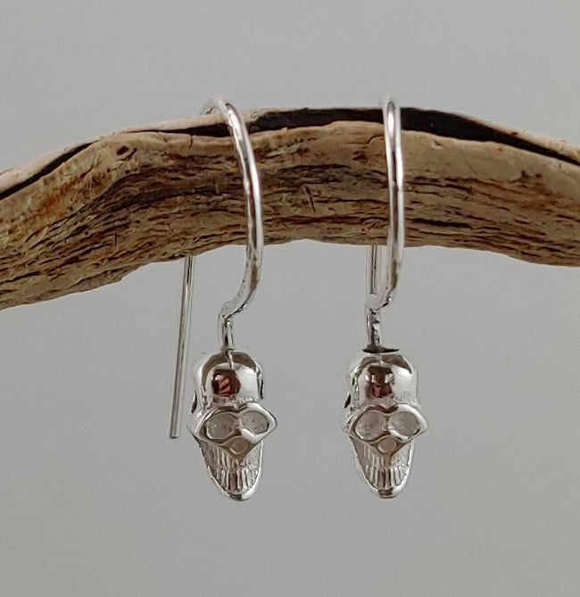 Skull earrings