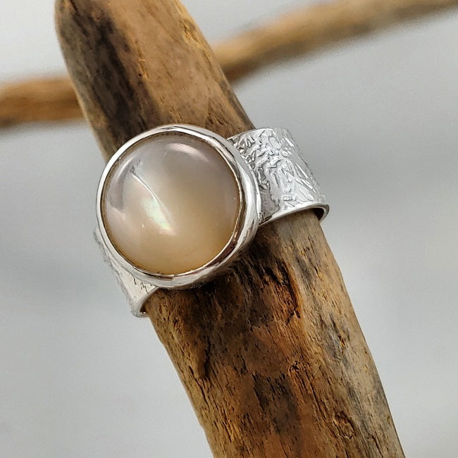 Band ring - Mother of Pearl