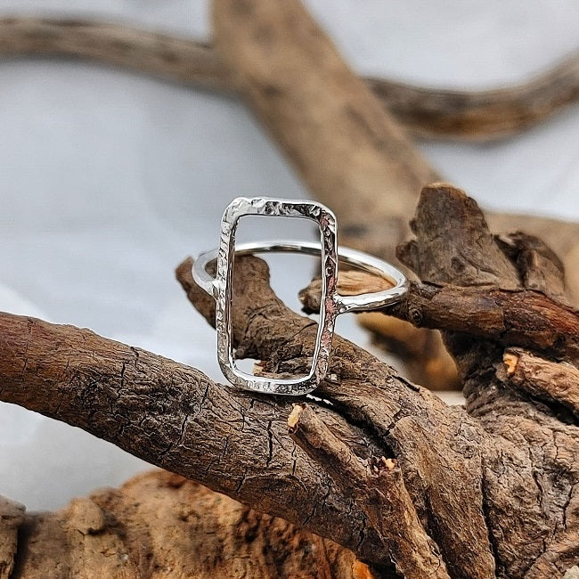 Hammered wire ring - 16 gauge silver