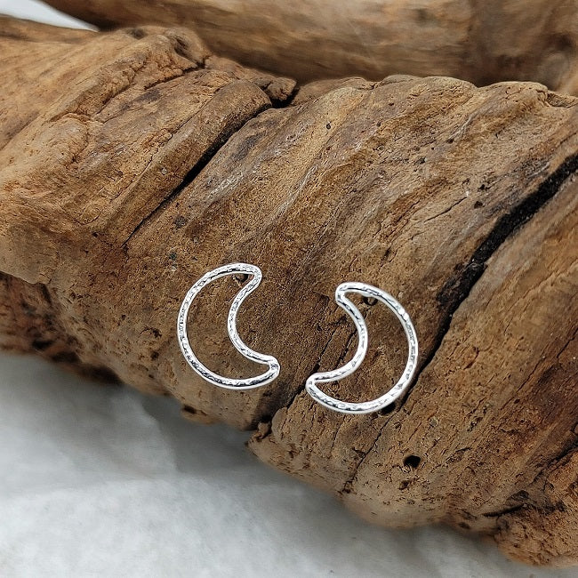 Open Crescent Moon Studs - 10mm
